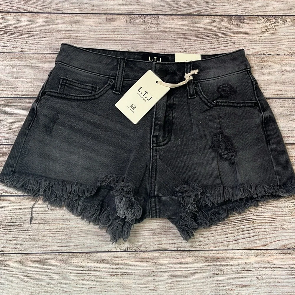LTJ Letter to Juliet Acid Black Distressed Cut Off Jean Shorts NWT XS - Picture 3 of 8